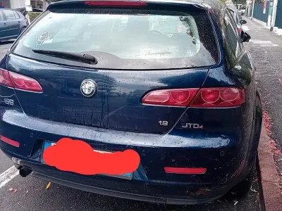 Usata Alfa Romeo 159 150 CV (110 kW) 2009 Blu Station wagon