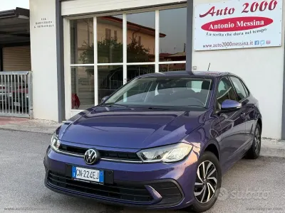 Usata VW Polo Edition 95 CV (69 kW) 2023 Viola Utilitaria