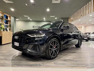 Usata Audi Q8 Sport 286 CV (210 kW) 2020 Nero SUV