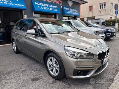 Usata BMW 218 Luxury Line 2014 Giallo Station wagon