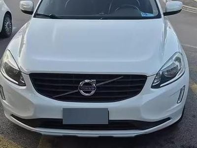 Usata Volvo XC60 Business Edition 150 CV (110 kW) 2016 Bianco SUV