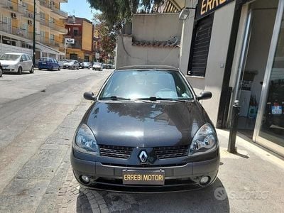 Renault Clio II