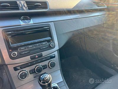 Usata VW Passat 101 CV (74 kW) 2013 Station wagon