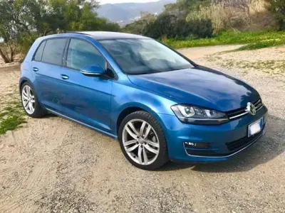 Usata VW Golf Sportsvan Highline 140 CV (102 kW) 2014 Monovolume