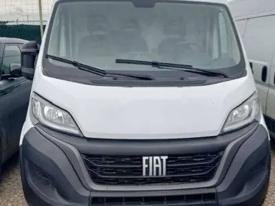 Usata Fiat Ducato 140 CV (102 kW) 2023 Bianco Furgone
