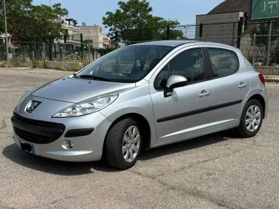 Usata Peugeot 207 Sport 68 CV (50 kW) 2009 Grigio Berlina