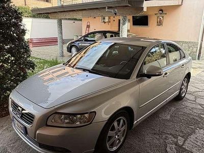Usata Volvo S40 Kinetic 114 CV (83 kW) 2010 Grigio Berlina