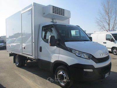 Usata Iveco Daily 150 CV (110 kW) 2017 Bianco