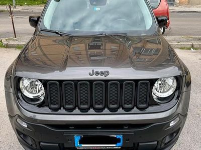 Usata Jeep Renegade Limited 120 CV (88 kW) 2017 Grigio SUV