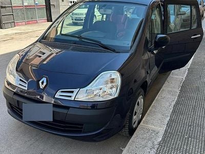 Usata Renault Grand Modus 70 CV (51 kW) 2009 Blu Monovolume