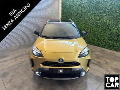 Oro Usata 2022 Toyota Yaris Hybrid Berlina | 18.200 € (Molto cara)