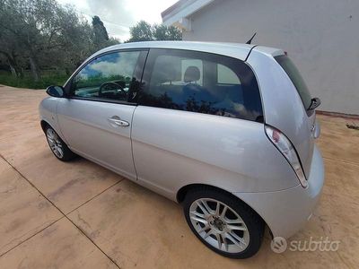 Usata Lancia Ypsilon 2007 Utilitaria
