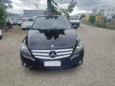 Usata Mercedes B180