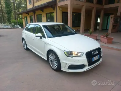 Usata Audi A3 Ambition 105 CV (77 kW) 2014 Bianco Berlina