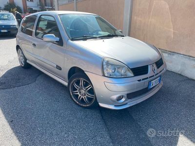 usata Renault Clio 1.2 benzina NEOPATENTATI