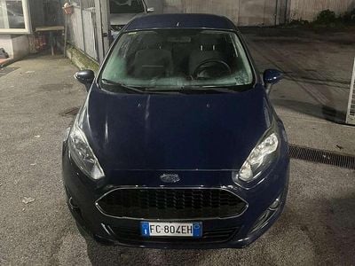 Blu/azzurro Usata 2016 Ford Fiesta Business Edition Berlina | 6500 € (Buon prezzo)