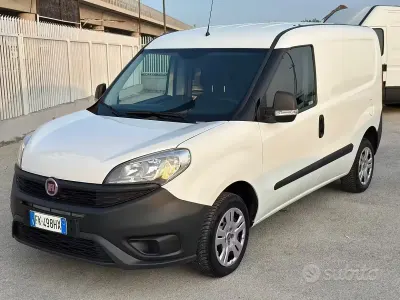 Usata Fiat Doblò 95 CV (69 kW) 2018 Bianco Monovolume