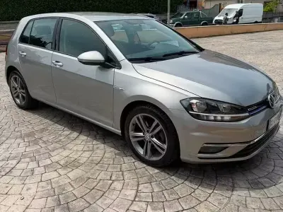 Usata VW Golf VII Executive 150 CV (110 kW) 2019 Grigio Berlina