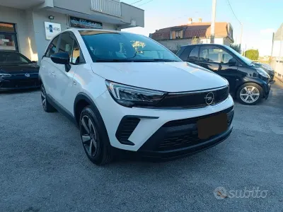 Begagnad Opel Crossland Edition 83 HK (61 kW) 2022 Vit SUV