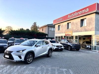 Lexus NX300h