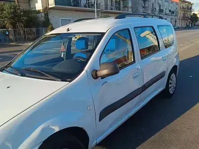 Usata Dacia Logan 84 CV (61 kW) 2012 Bianco Station wagon