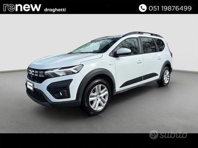 Usata Dacia Jogger Expression 101 CV (74 kW) 2023 Bianco Monovolume