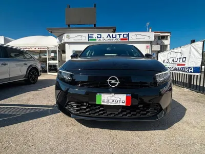 Usata Opel Corsa GS Line 102 CV (75 kW) 2021 Nero Utilitaria