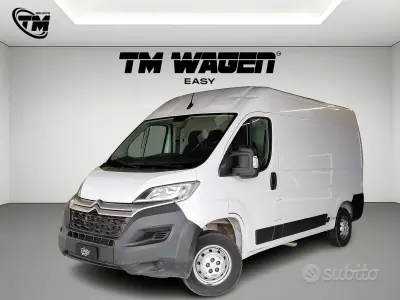 Usado Citroën Jumper 120 CV (88 kW) 2023 Blanco Monovolumen