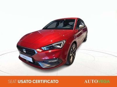 Rosso pastello Nuova 2025 Seat Leon FR Berlina | 31.700 € (Cara)