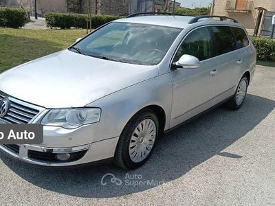 Usata VW Passat 140 CV (102 kW) 2008 Argento Station wagon