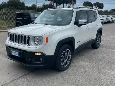Usata Jeep Renegade Limited 140 CV (102 kW) 2016 Bianco SUV