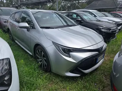 Usata Toyota Corolla Style 97 CV (71 kW) 2022 Argento Station wagon