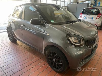 Nero Usata 2017 Smart ForFour Passion Utilitaria | 11.900 € (Cara)