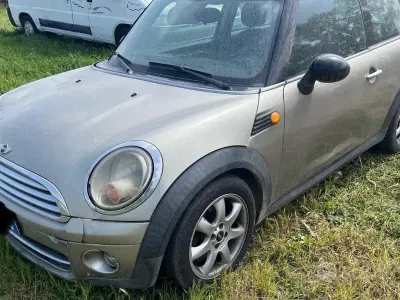 Begagnad Mini Cooper Coupé 2010 Sportkupé