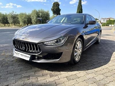 Usata Maserati Ghibli 330 CV (242 kW) 2021 Grigio Berlina