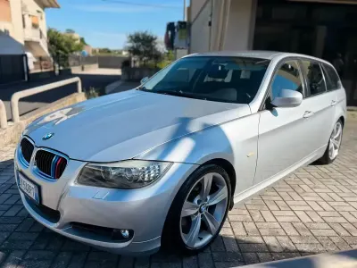 Usata BMW 320 177 CV (130 kW) 2009 Grigio Station wagon