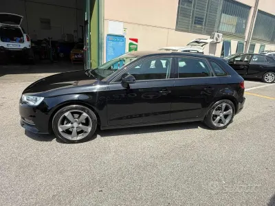 Usata Audi A3 Ambiente 105 CV (77 kW) 2013 Nero Berlina