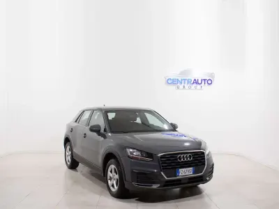 Usata Audi Q2 Business 116 CV (85 kW) 2019 Grigio SUV