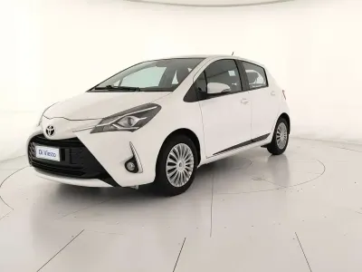 Usata Toyota Yaris Active 69 CV (50 kW) 2017 Other Utilitaria
