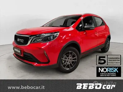 Nuova EMC QUATTRO 103 CV (75 kW) 2026 Rosso SUV