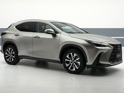 Usata Lexus NX350h 190 CV (139 kW) 2022 Sonic titanium