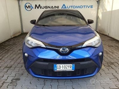 Begagnad Toyota C-HR Trend 152 HK (111 kW) 2021 Blå SUV