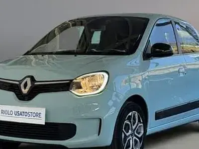 Usata Renault Twingo Equilibre 65 CV (47 kW) 2024 Blu Utilitaria
