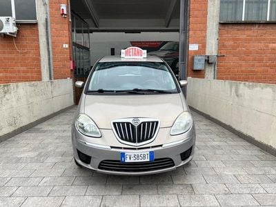 Usata Lancia Musa 77 CV (56 kW) 2008 Beige Monovolume