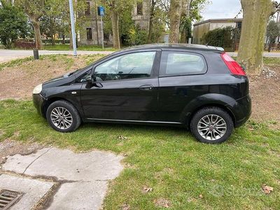 Usata Fiat Grande Punto 2009 Nero Utilitaria