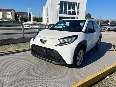 Nuova Toyota Aygo X Active 72 CV (52 kW) 2025 Bianco SUV