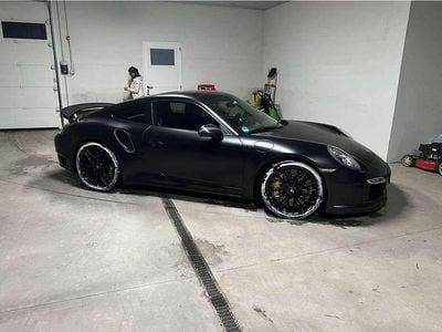 Porsche 911 Turbo S