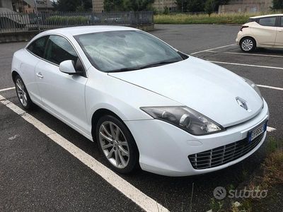 Usata Renault Laguna Coupé 150 CV (110 kW) 2012 Bianco Coupé