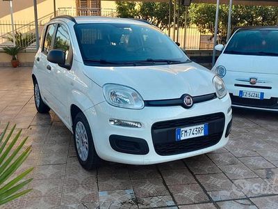 Usata Fiat Panda Pop 69 CV (50 kW) 2017 Bianco Berlina