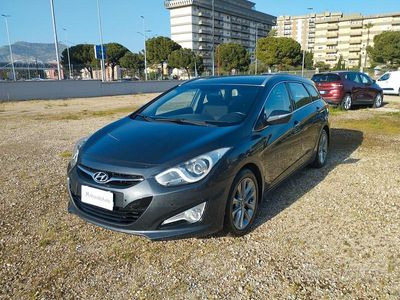 Usata Hyundai i40 136 CV (100 kW) 2015 Grigio Station wagon